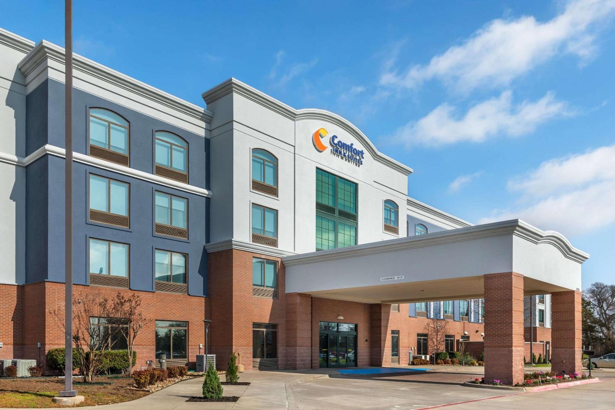 4 Business Hotels Near Ford Center at the Star That Deliver