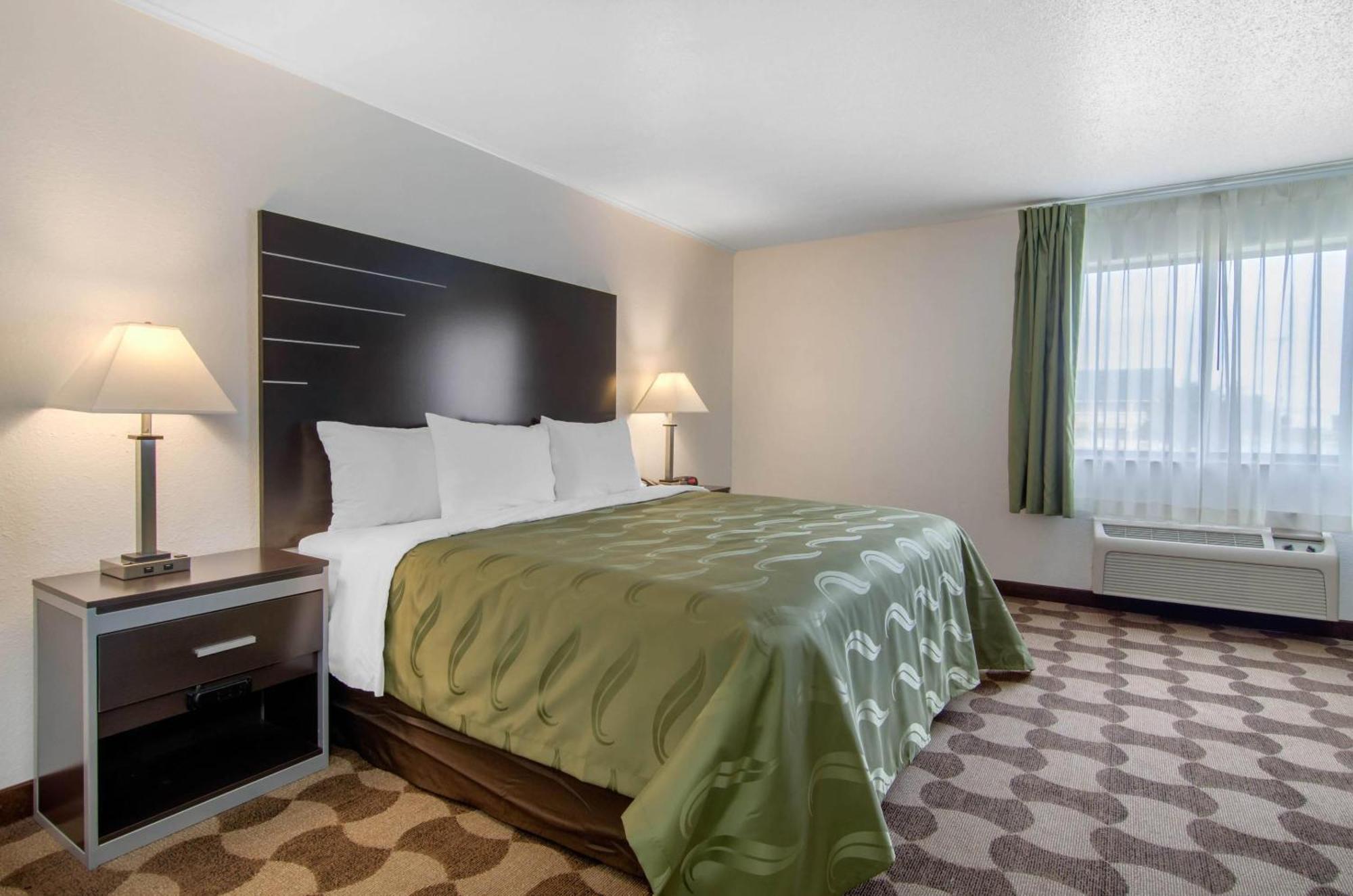 4 Top-Rated Inn Hotels in Kansas You Should Book