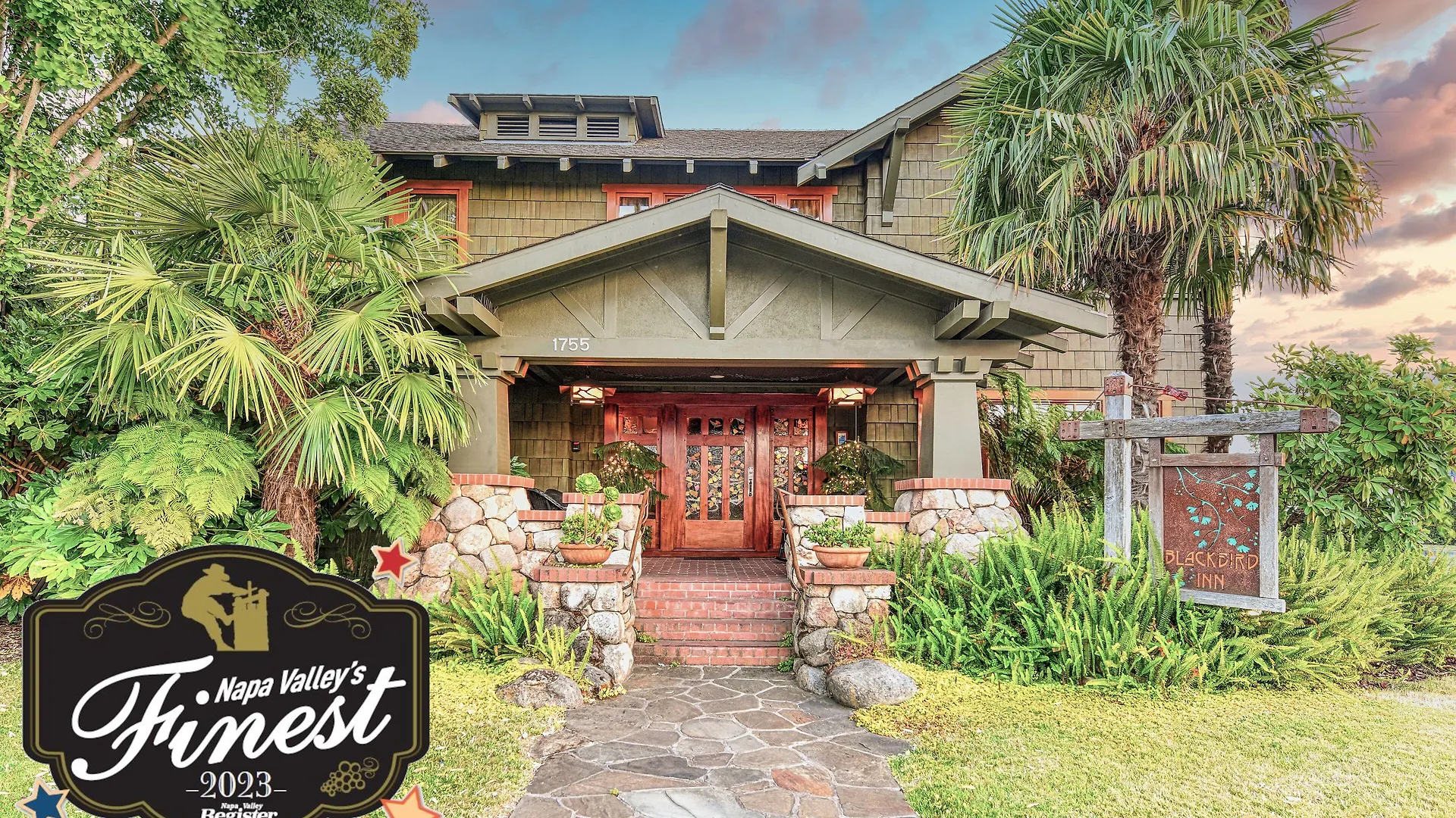 Where to Stay Near The Uptown Theatre: 5 Central Napa Hotels