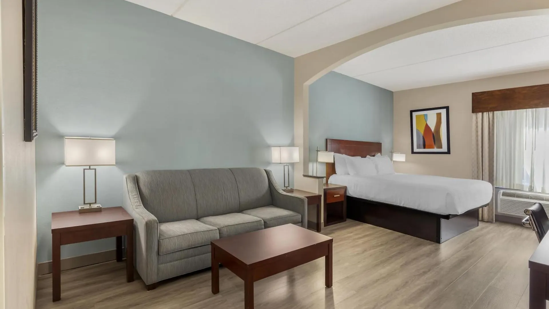 10 Airport Hotels in North Carolina for Stress-Free Travel