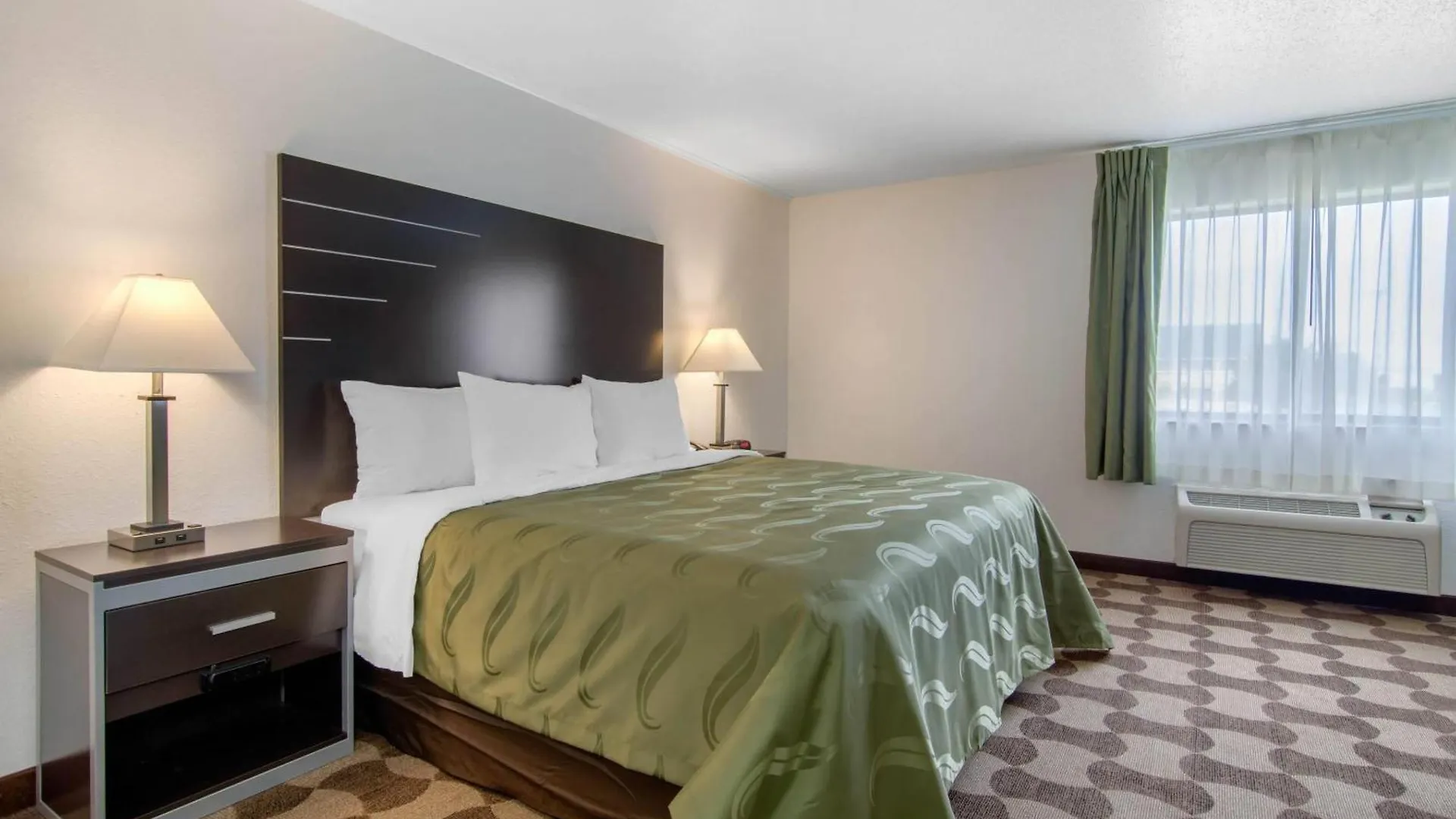 4 Top-Rated Inn Hotels in Kansas You Should Book