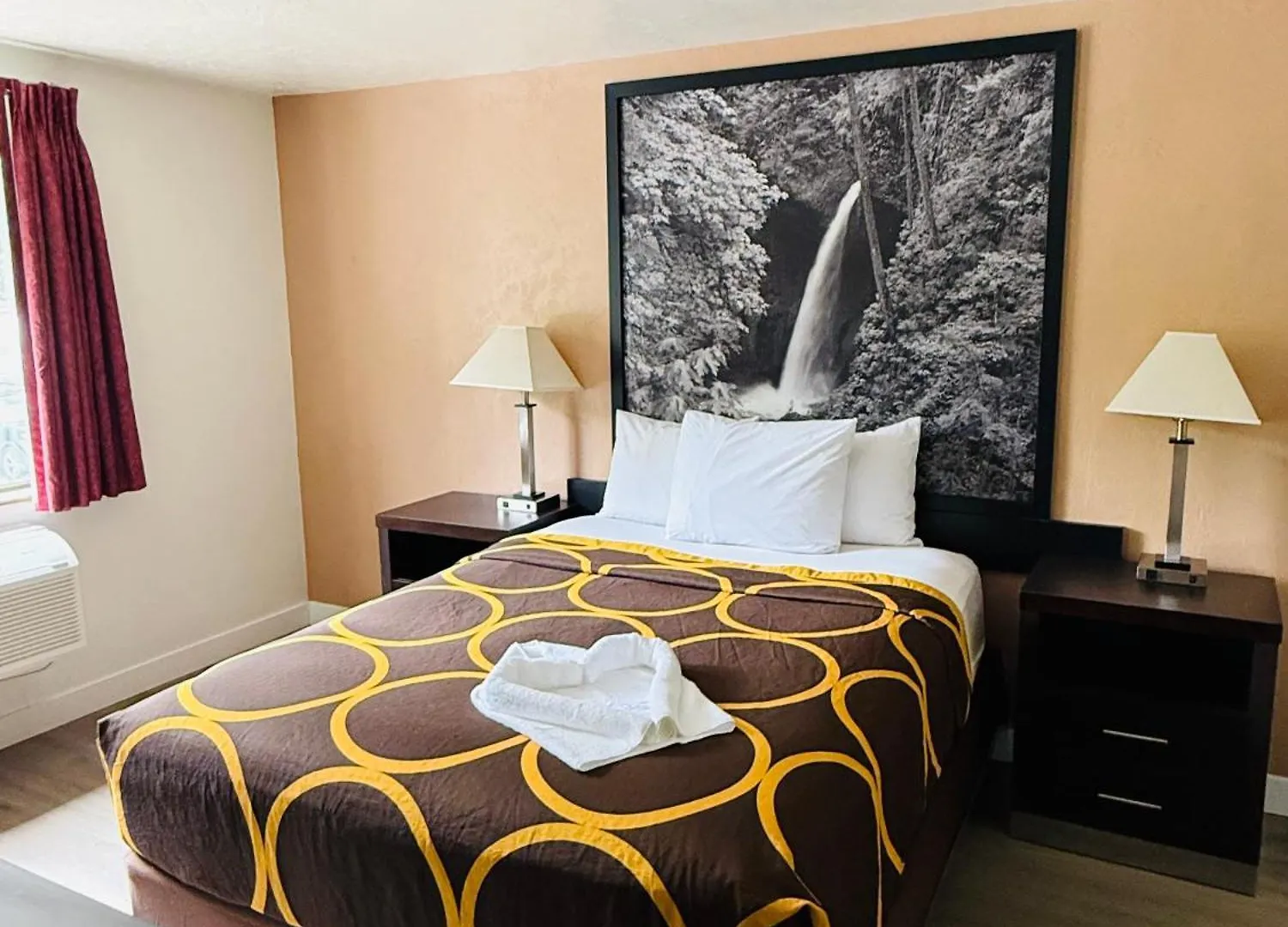 Where to Stay for Less: 15 Best Budget Hotels in Washington State