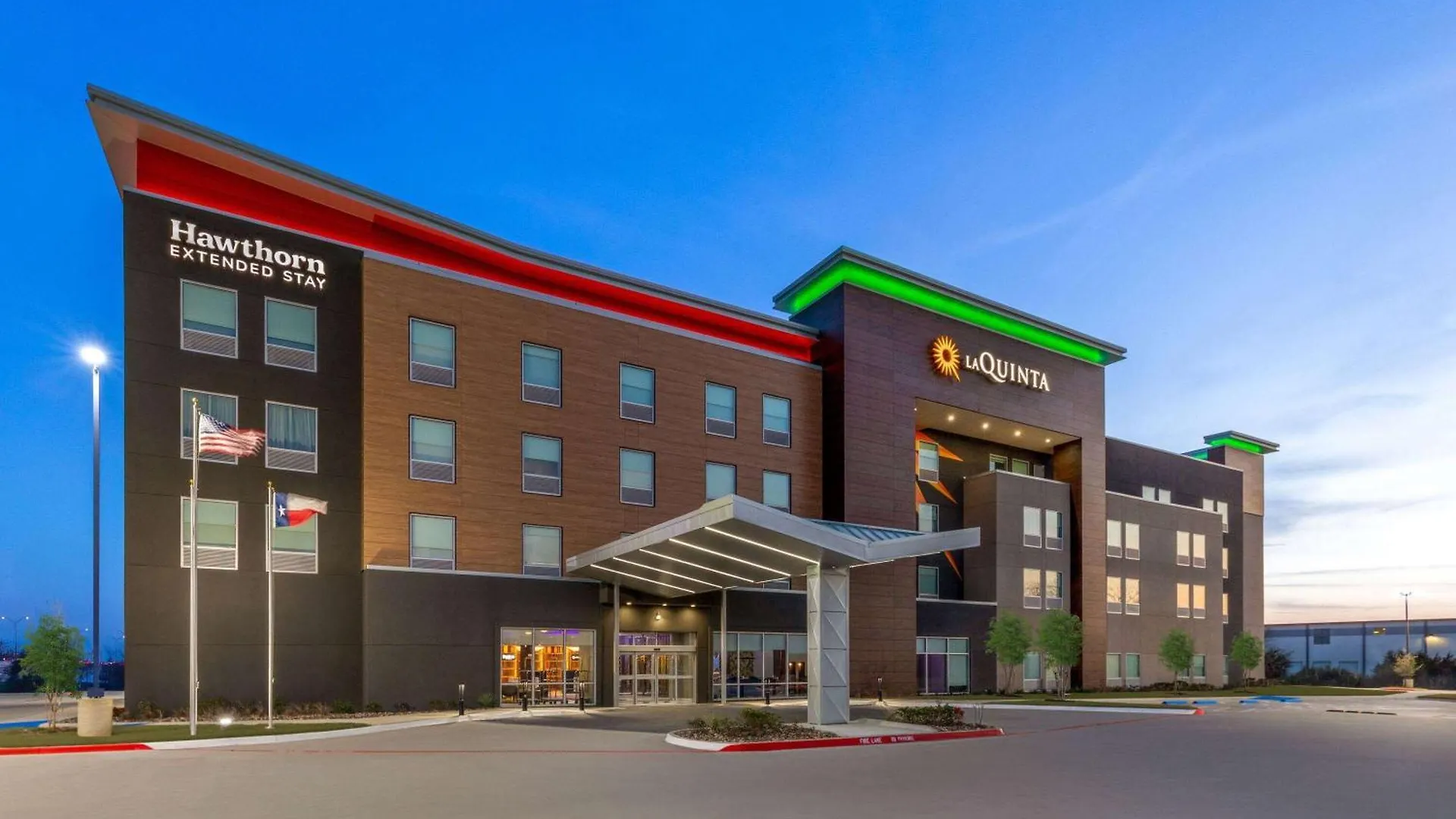 6 Smart 2-Star Hotels Near Charlton Methodist Hospital