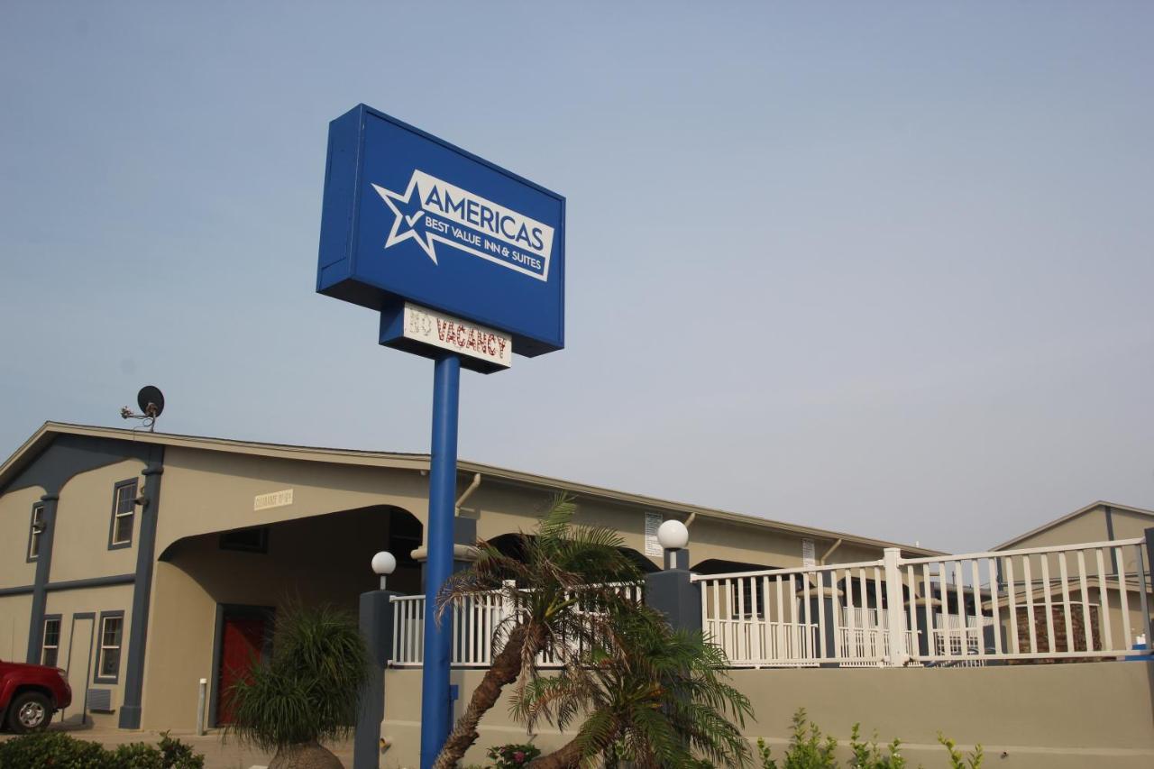 4 Central Hotels Near Port Aransas Nature Preserve for Easy Access